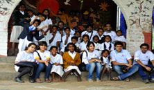 A hundred smiles, mono-acts